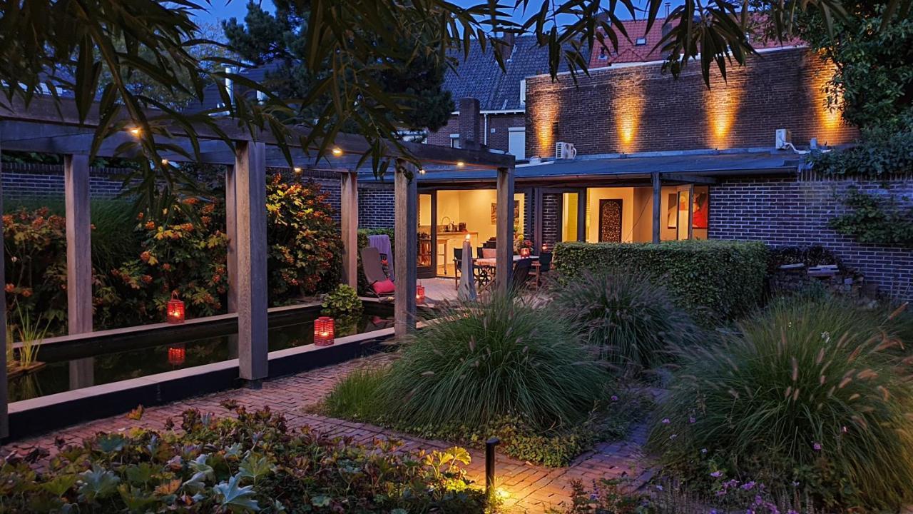 Downtown Hideaway, B&B Grand Deluxe Эйндховен Экстерьер фото